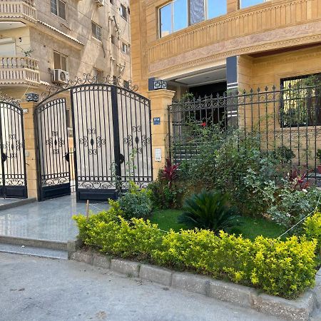 Luxury Apartments Beside Mall Of Arabia And Dar Al-Fouad Hospital - Families Only- No Alcoholic Beverages Місто ім. 6 Жовтня Екстер'єр фото