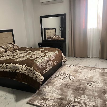Luxury Apartments Beside Mall Of Arabia And Dar Al-Fouad Hospital - Families Only- No Alcoholic Beverages Місто ім. 6 Жовтня Екстер'єр фото