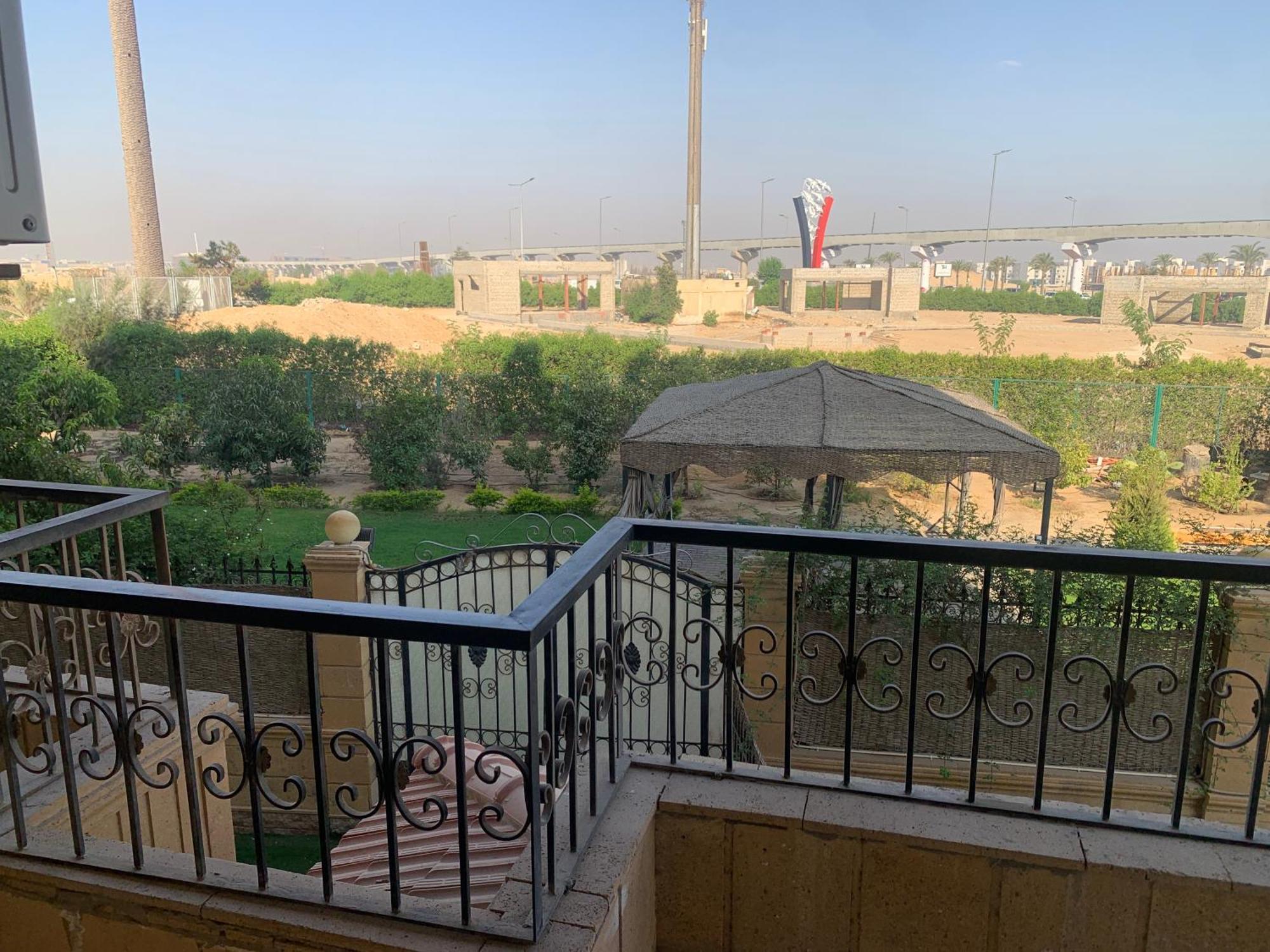 Luxury Apartments Beside Mall Of Arabia And Dar Al-Fouad Hospital - Families Only- No Alcoholic Beverages Місто ім. 6 Жовтня Екстер'єр фото