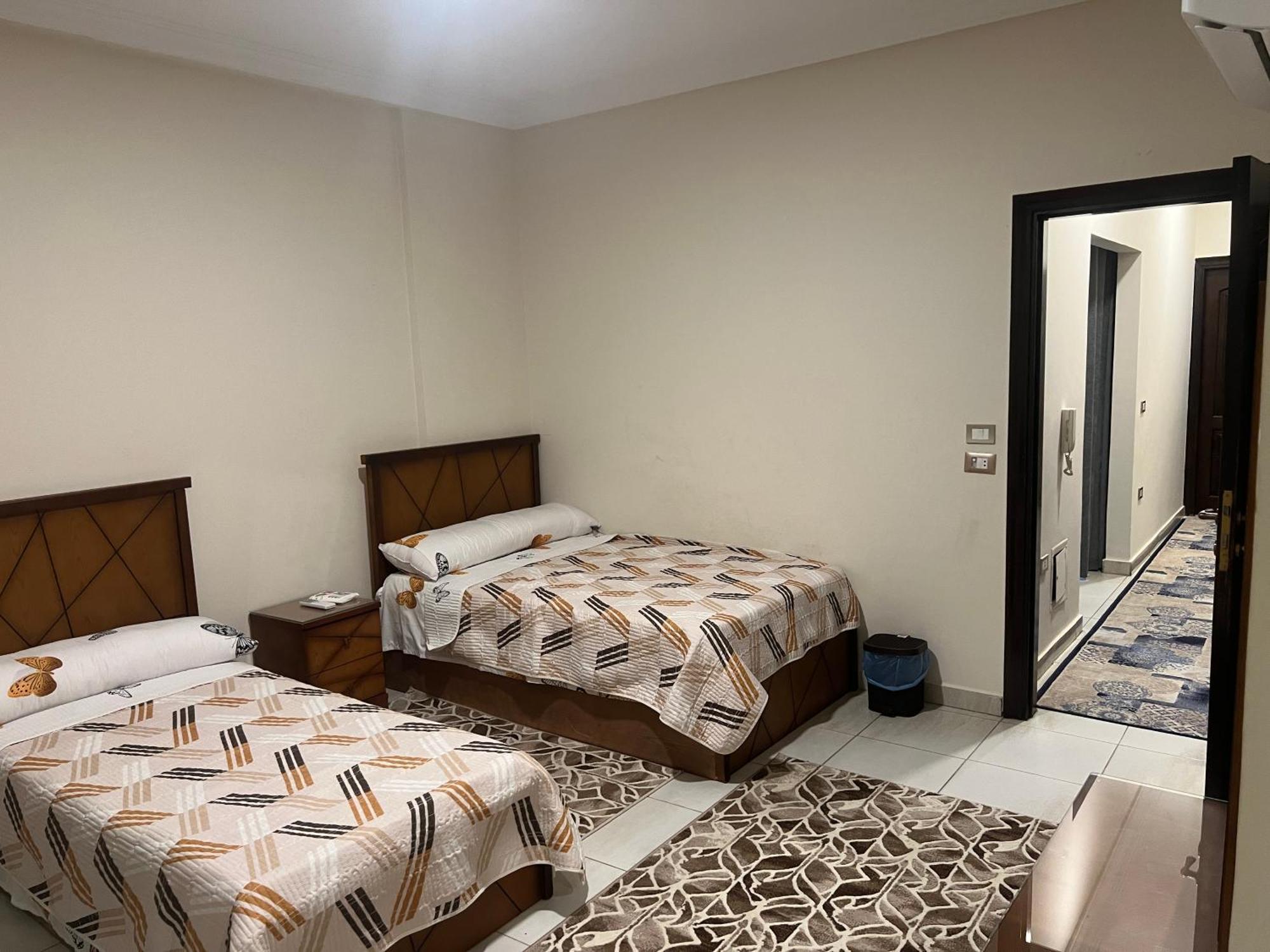 Luxury Apartments Beside Mall Of Arabia And Dar Al-Fouad Hospital - Families Only- No Alcoholic Beverages Місто ім. 6 Жовтня Екстер'єр фото