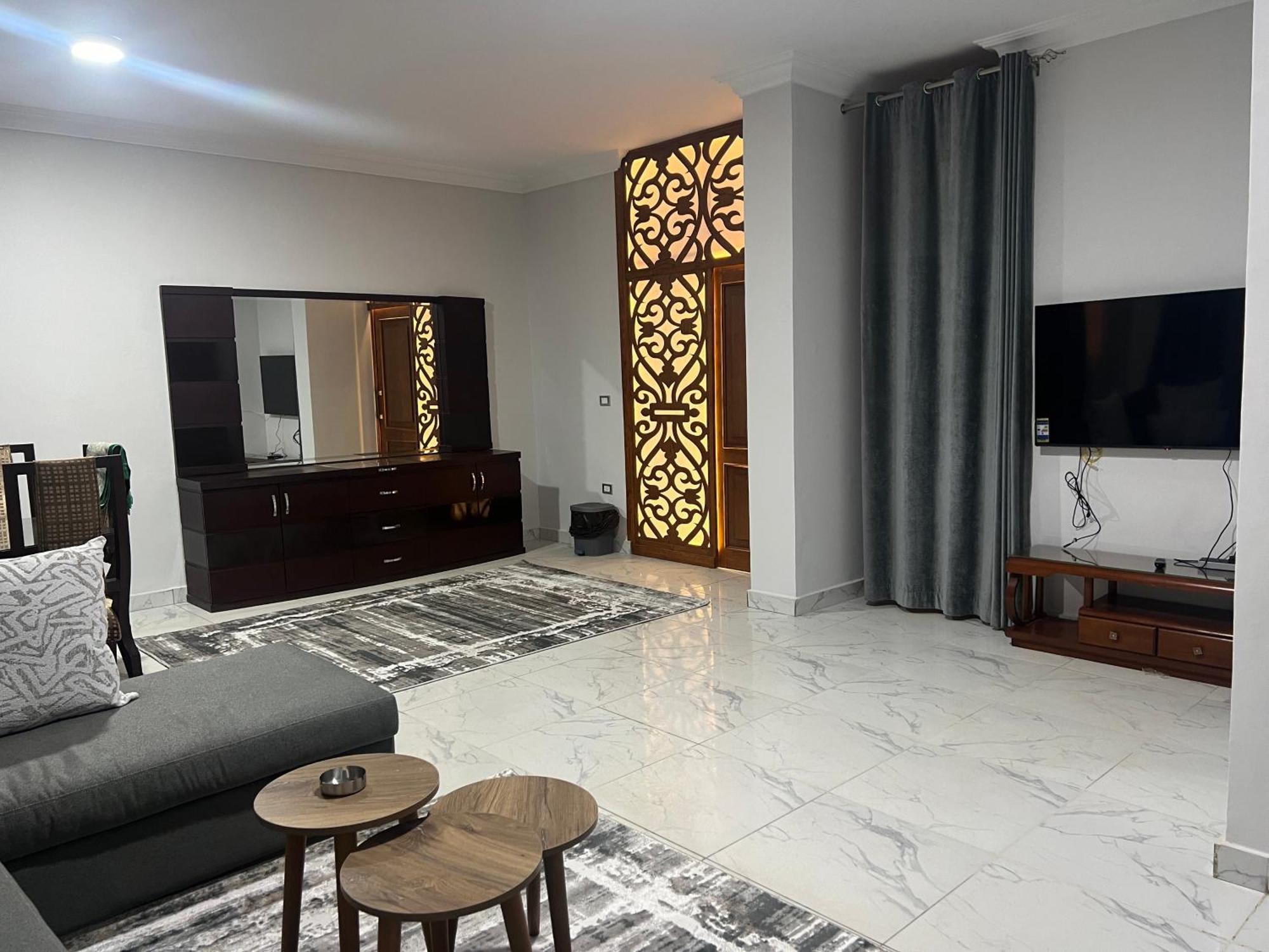 Luxury Apartments Beside Mall Of Arabia And Dar Al-Fouad Hospital - Families Only- No Alcoholic Beverages Місто ім. 6 Жовтня Екстер'єр фото
